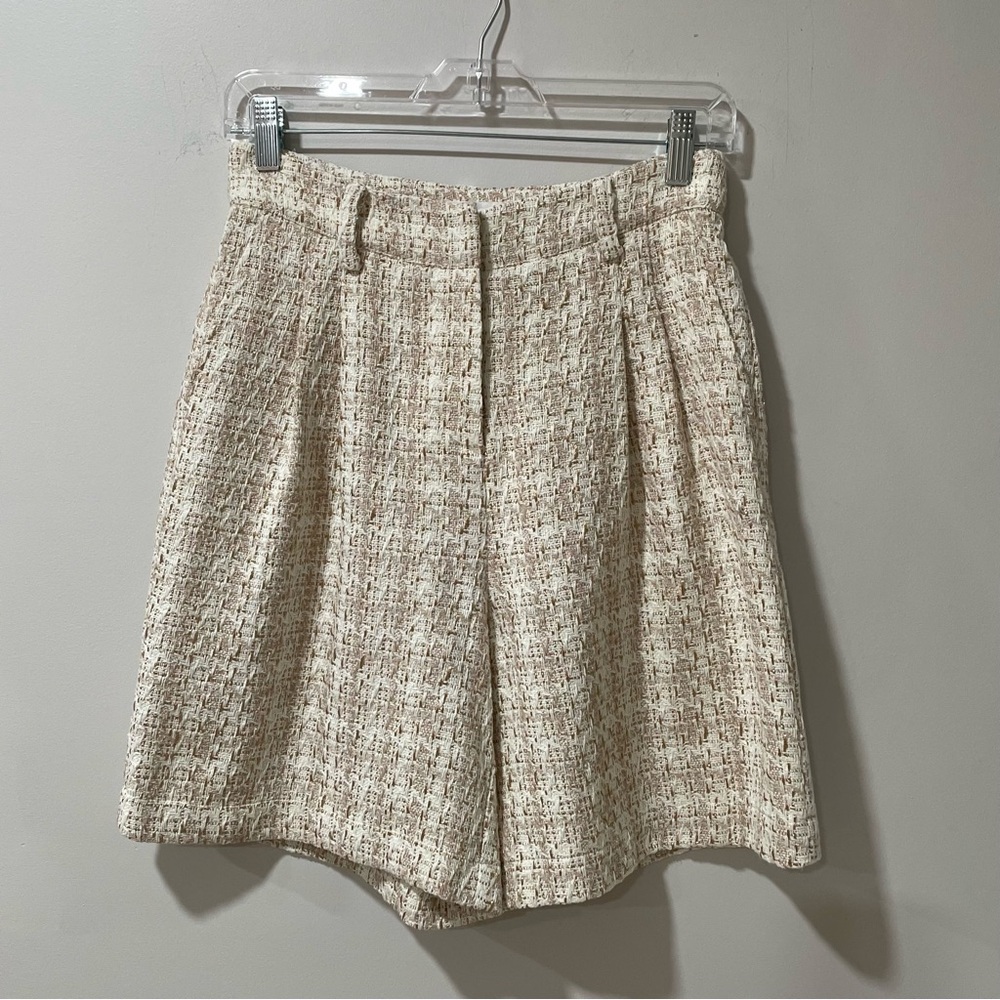 NWT Avec Les Filles Anthropologie Cream Gold Tweed Pleated Shorts Casual - Picture 4 of 9